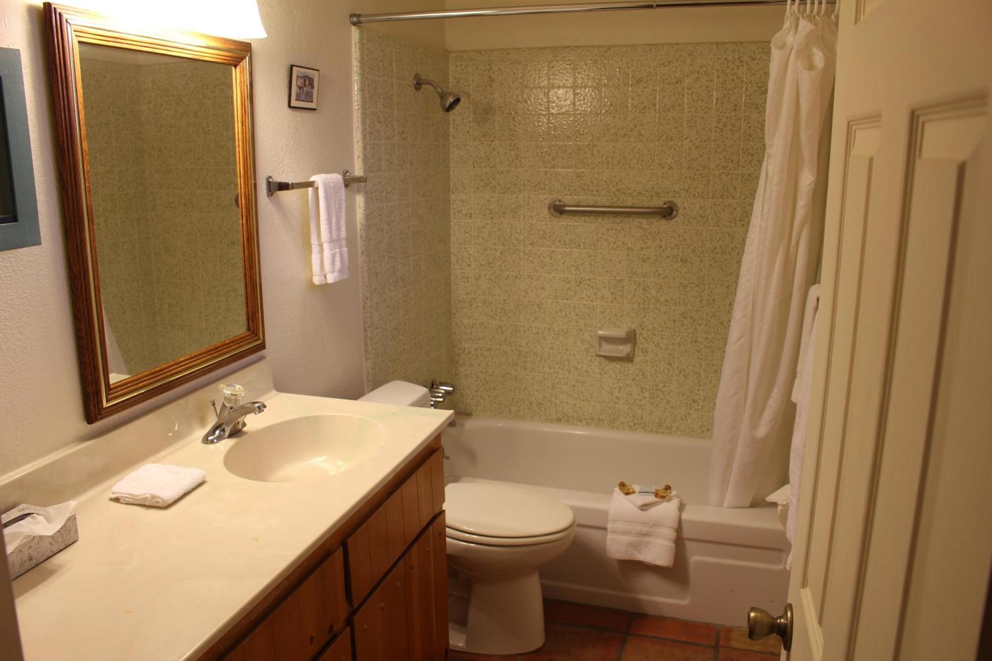 My Place Suites Wickenburg Room photo